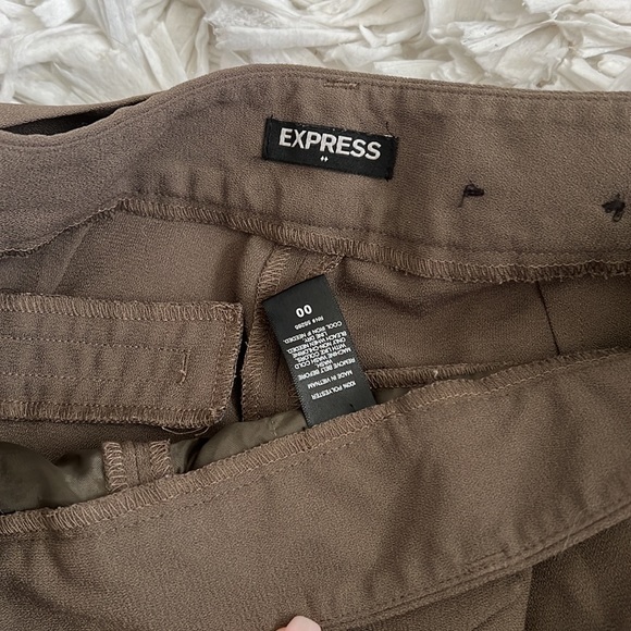 Express shorts - Picture 3 of 3